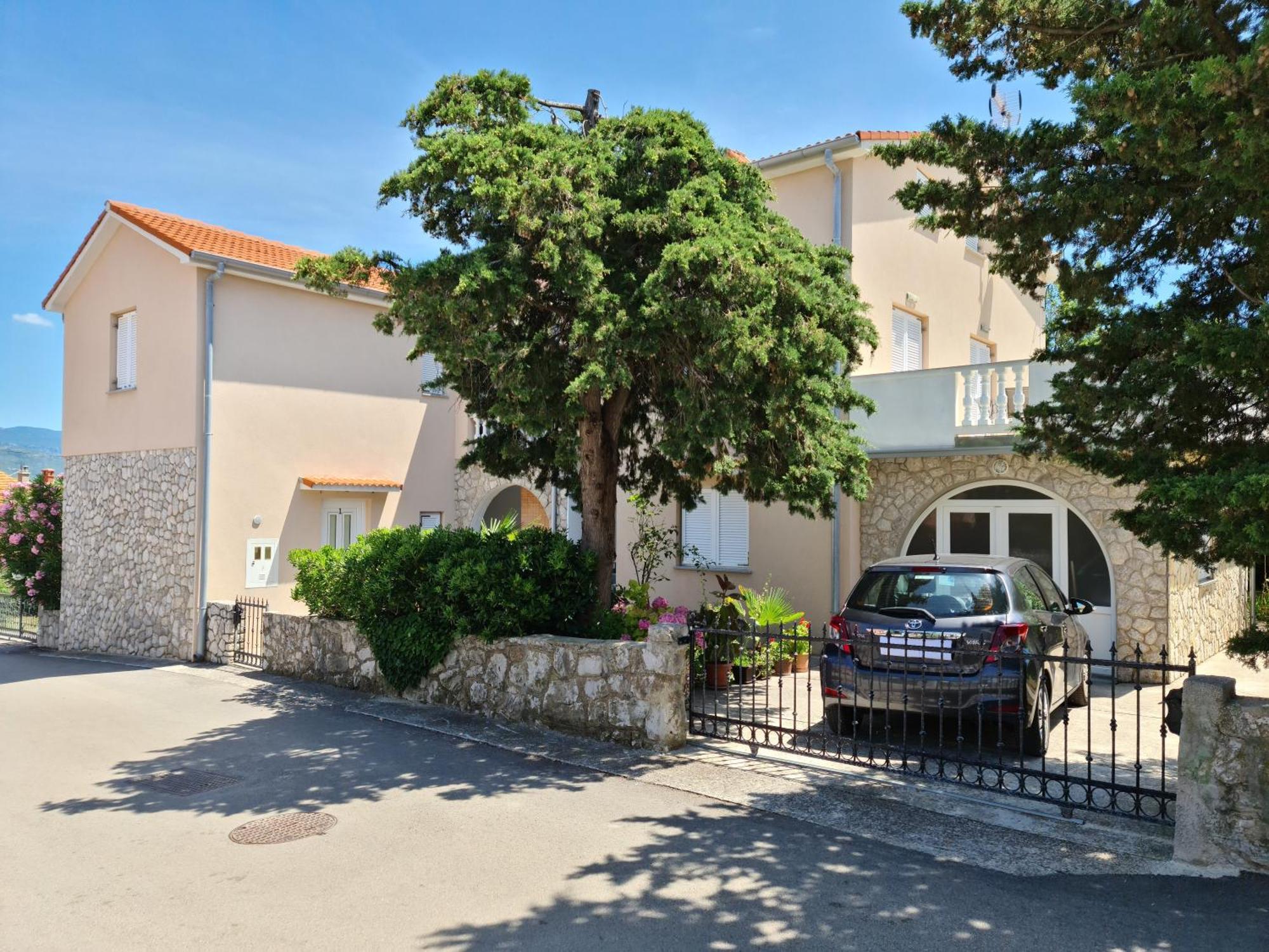 Apartments Mihalic Сило Экстерьер фото